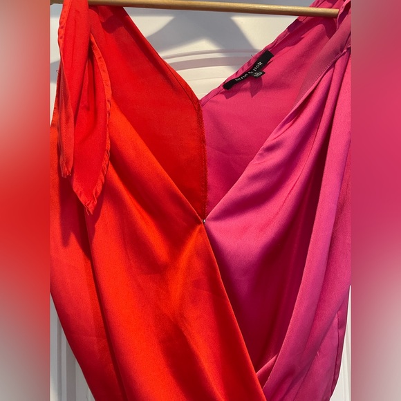 strut and bolt Tops Strut And Bolt Red And Pink Bodysuit Size Small